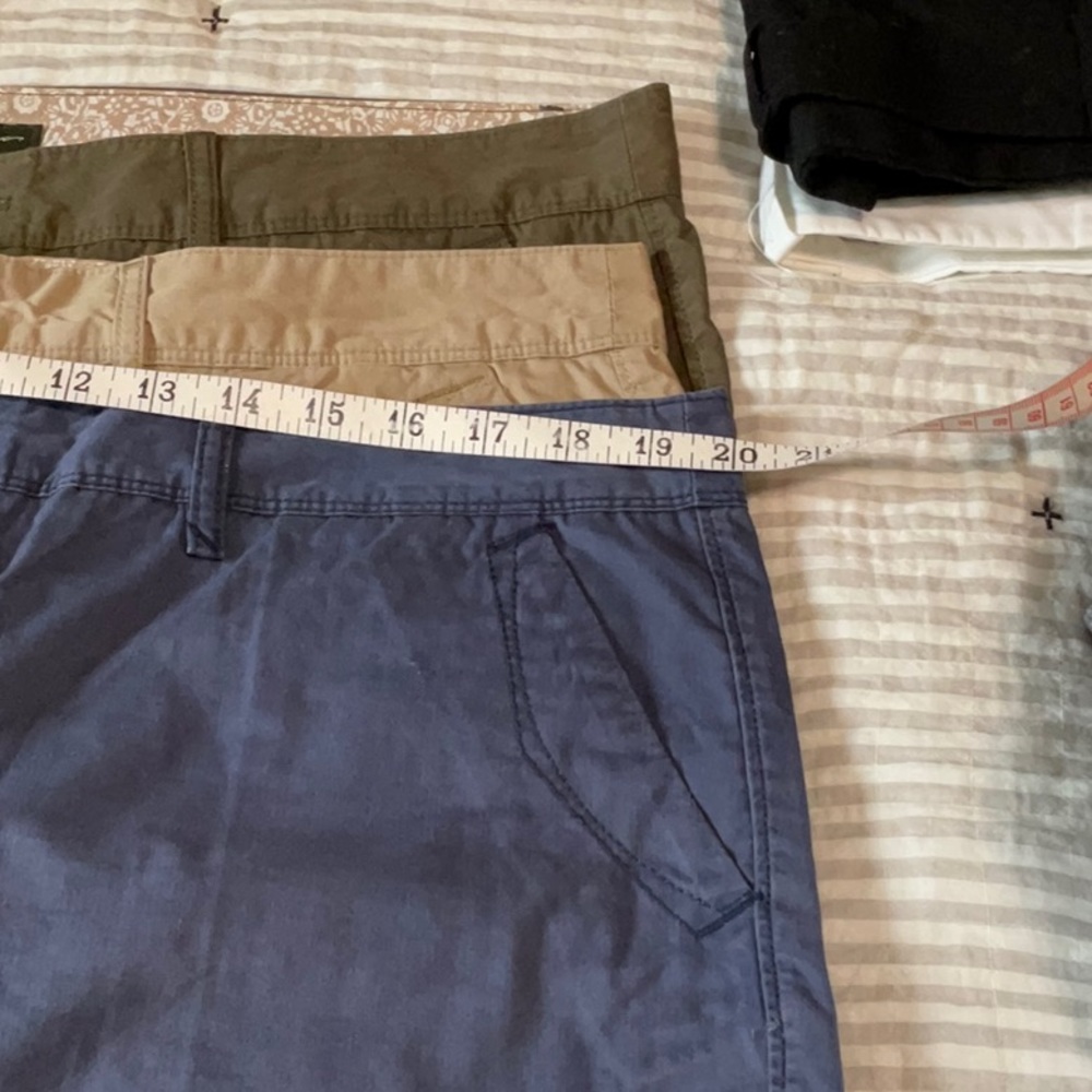 Eddie Bauer 3 pair Cotton Shorts Size 16 - Picture 5 of 9